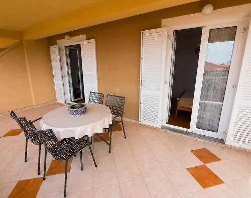 Sunce Rab Apartman Rab Town