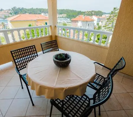 Sunce Rab Apartment